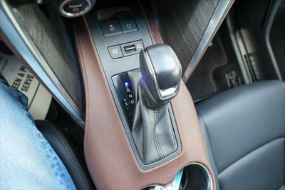 2023 Toyota Venza XLE