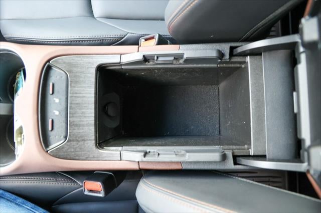 2023 Toyota Venza XLE