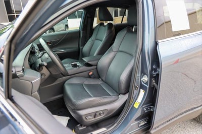 2024 Toyota Venza XLE