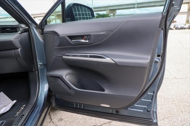 2024 Toyota Venza XLE