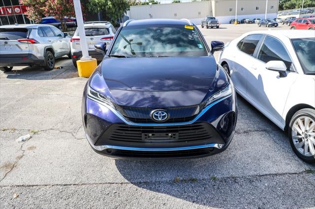 2022 Toyota Venza XLE