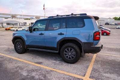 2025 Toyota LAND CRUISER 4DR 4WD