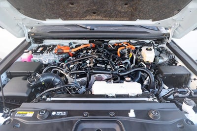 2026 Toyota Land Cruiser 4WD (Natl)