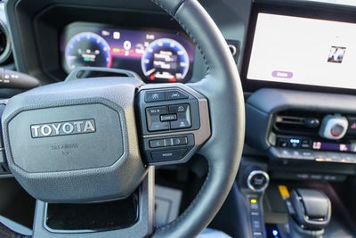 2026 Toyota Land Cruiser 4WD (Natl)