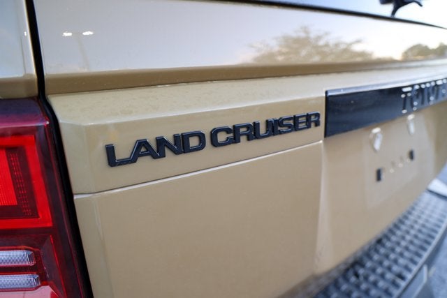 2025 Toyota LAND CRUISER 4WD (Natl)