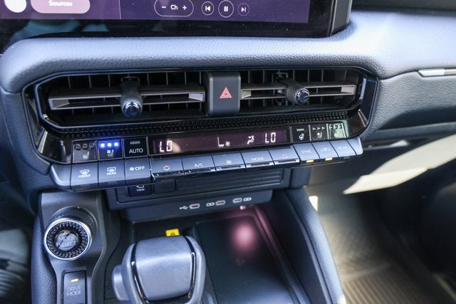 2024 Toyota LAND CRUISER 4WD (Natl)