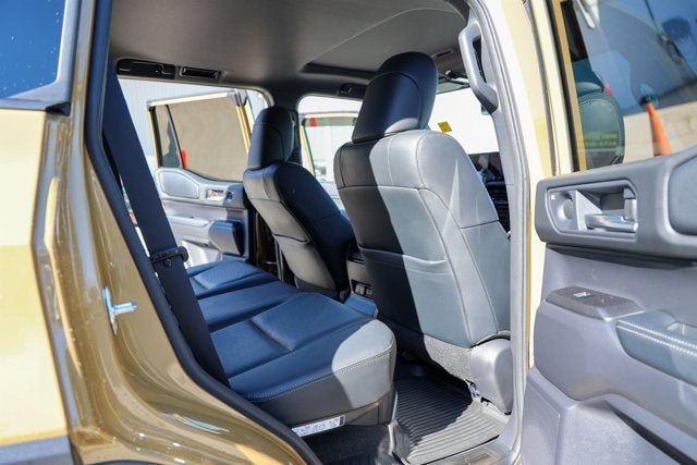 2024 Toyota LAND CRUISER 4WD (Natl)
