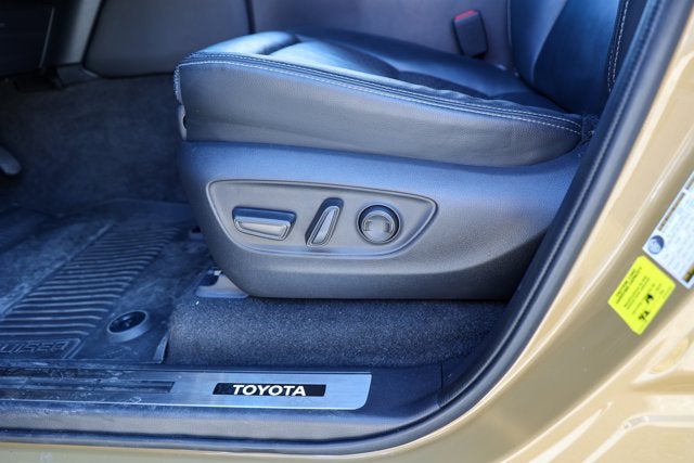 2024 Toyota LAND CRUISER 4WD (Natl)