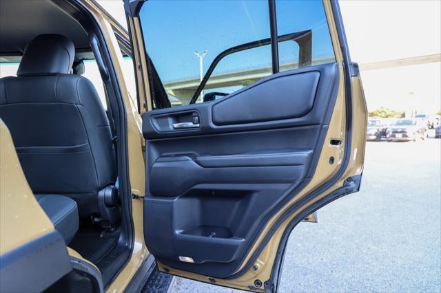 2024 Toyota Land Cruiser 4WD (Natl)