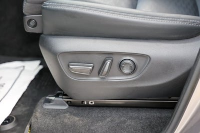 2025 Toyota Land Cruiser 4WD (Natl)