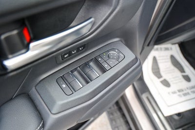 2025 Toyota Land Cruiser 4WD (Natl)