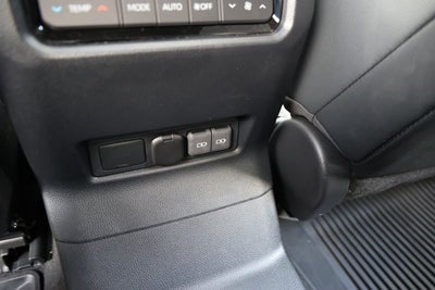 2025 Toyota Land Cruiser 4WD (Natl)
