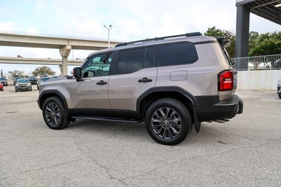 2025 Toyota Land Cruiser 4WD (Natl)