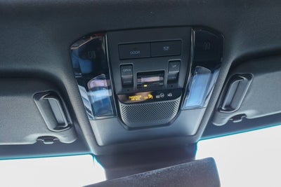 2025 Toyota Land Cruiser 4WD (Natl)