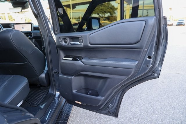 2025 Toyota Land Cruiser 4WD (Natl)