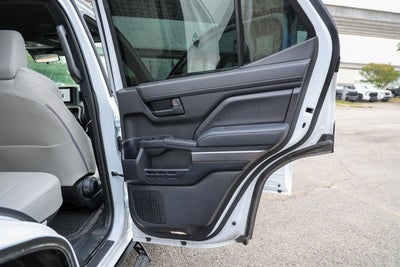 2025 Toyota 4RUNNER SR5