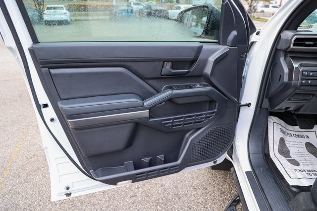 2025 Toyota 4RUNNER SR5