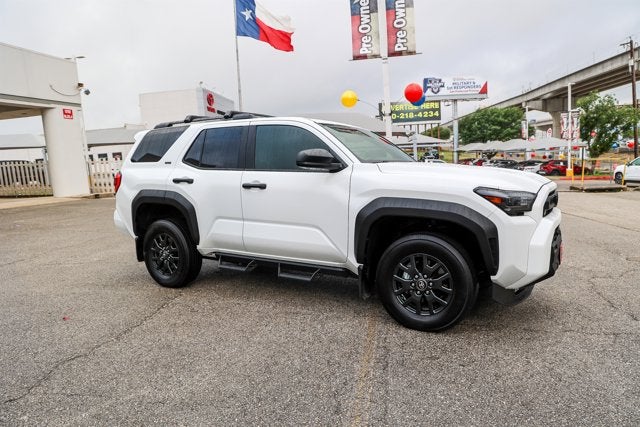 2025 Toyota 4RUNNER SR5