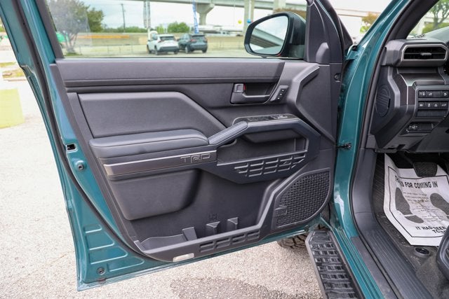 2025 Toyota 4RUNNER TRD Off Road Premium