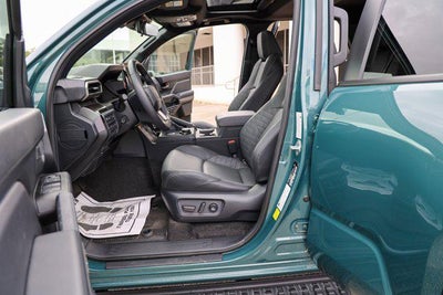 2025 Toyota 4RUNNER TRD Off Road Premium