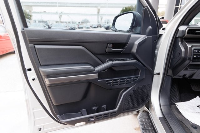 2025 Toyota 4RUNNER Limited