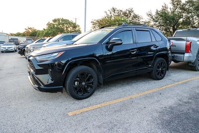 2024 Toyota RAV4 Hybrid SE
