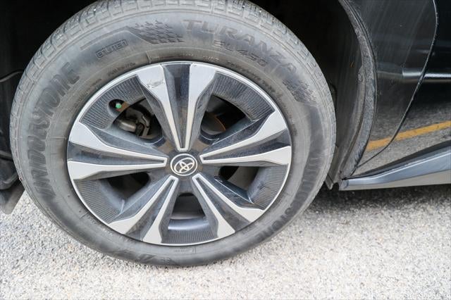 2024 Toyota bZ4X XLE