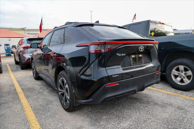 2024 Toyota bZ4X XLE