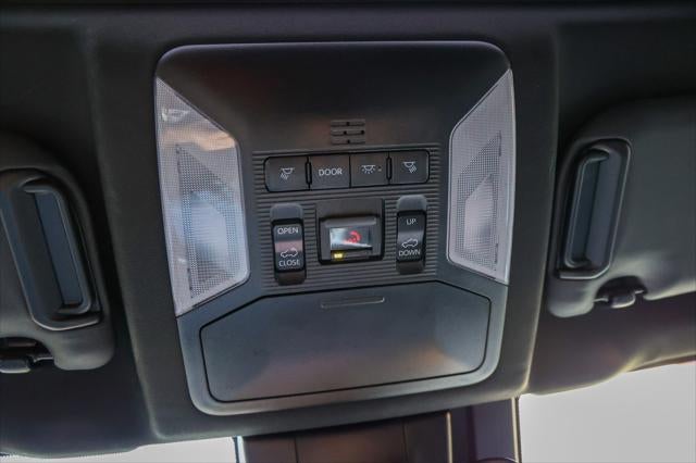 2024 Toyota RAV4 Prime SE