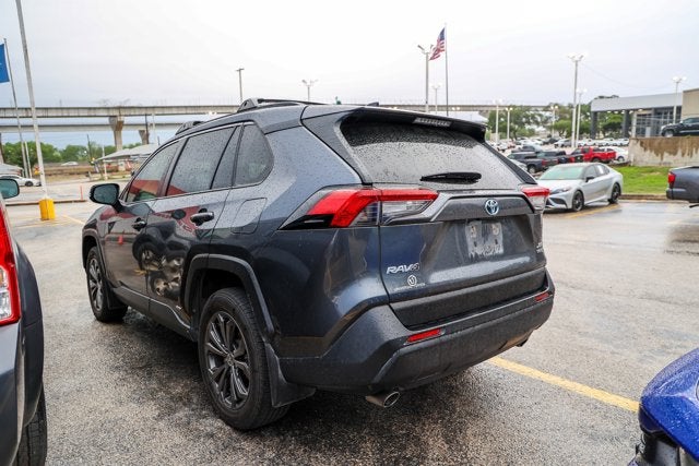 2022 Toyota RAV4 Hybrid XLE Premium