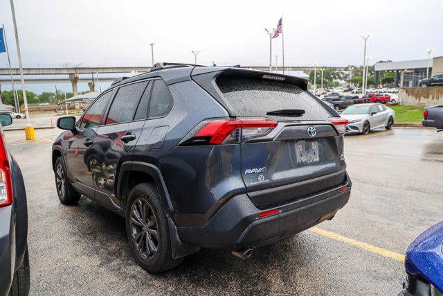 2022 Toyota RAV4 HYBRID Hybrid XLE Premium