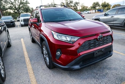 2020 Toyota RAV4 XLE Premium