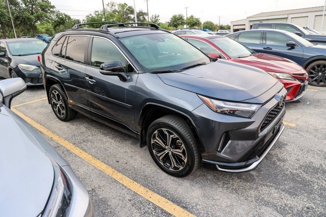 2025 Toyota RAV4 Plug-in Hybrid XSE