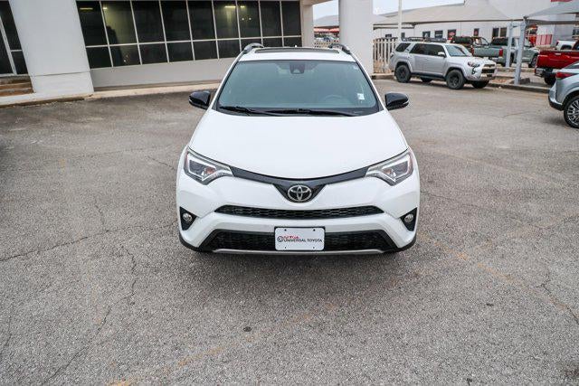 2018 Toyota RAV4 SE