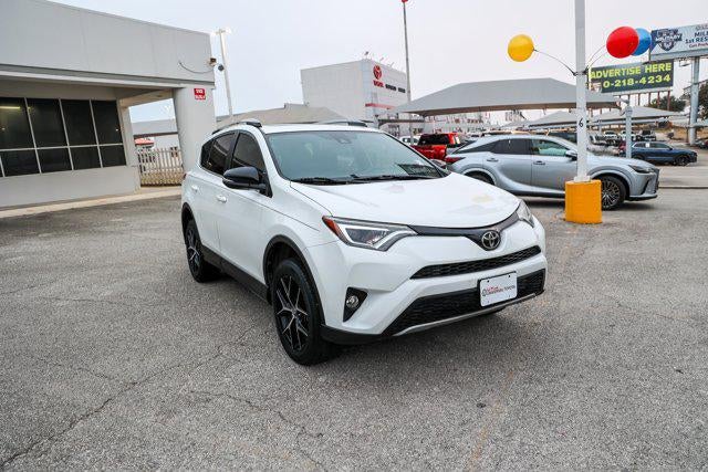 2018 Toyota RAV4 SE