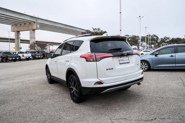2018 Toyota RAV4 SE