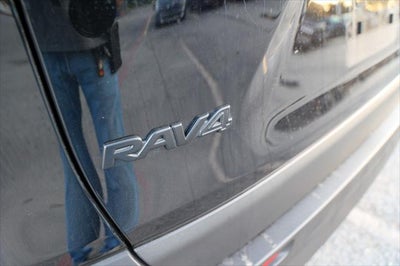 2025 Toyota RAV4 Hybrid Hybrid XLE