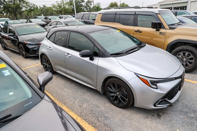 2025 Toyota COROLLA HATCHBACK XSE