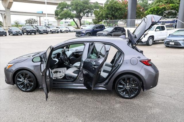 2025 Toyota Corolla Hatchback XSE