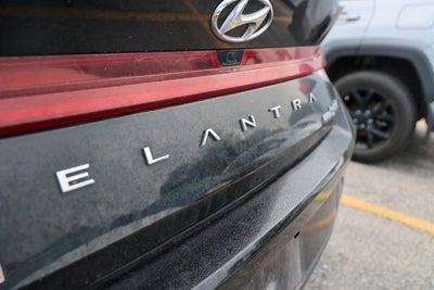 2023 Hyundai Elantra Blue