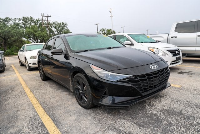 2023 Hyundai Elantra Blue
