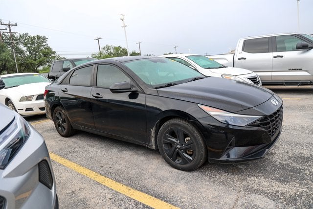 2023 Hyundai Elantra Blue
