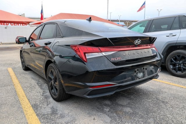 2023 Hyundai Elantra Blue