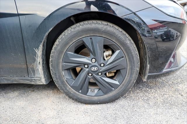 2023 Hyundai Elantra Blue