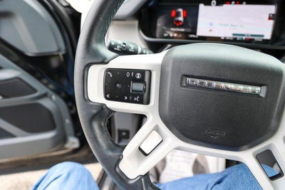 2025 Land Rover Defender X-Dynamic SE