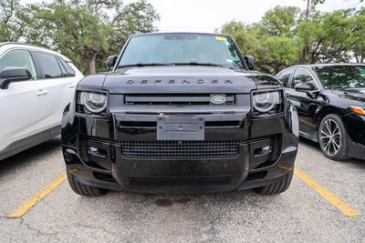 2025 Land Rover Defender X-Dynamic SE