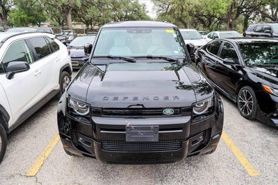 2025 Land Rover Defender X-Dynamic SE