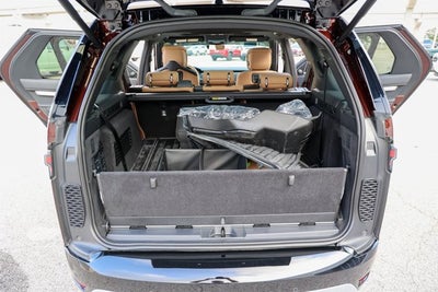 2026 Land Rover Discovery Gemini Edition