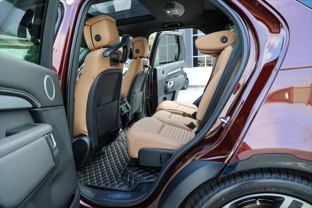 2026 Land Rover Discovery Gemini Edition