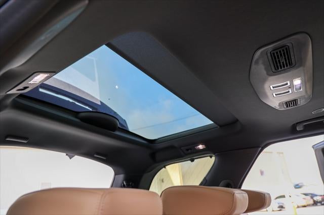 2026 Land Rover Discovery Gemini Edition